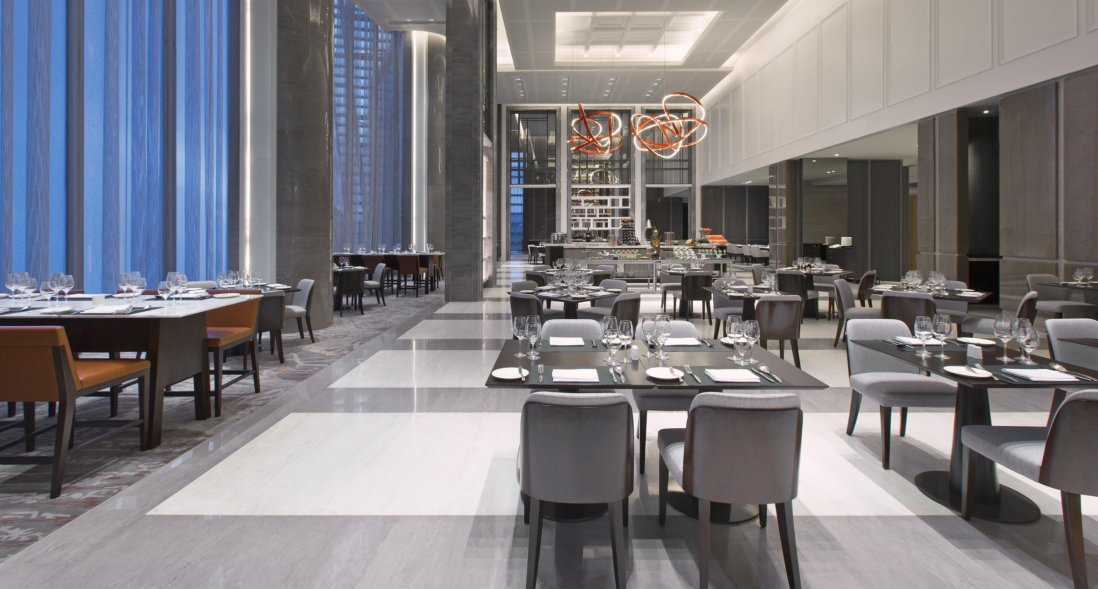 Sheraton Grand Jakarta Gandaria City Hotel Exterior foto
