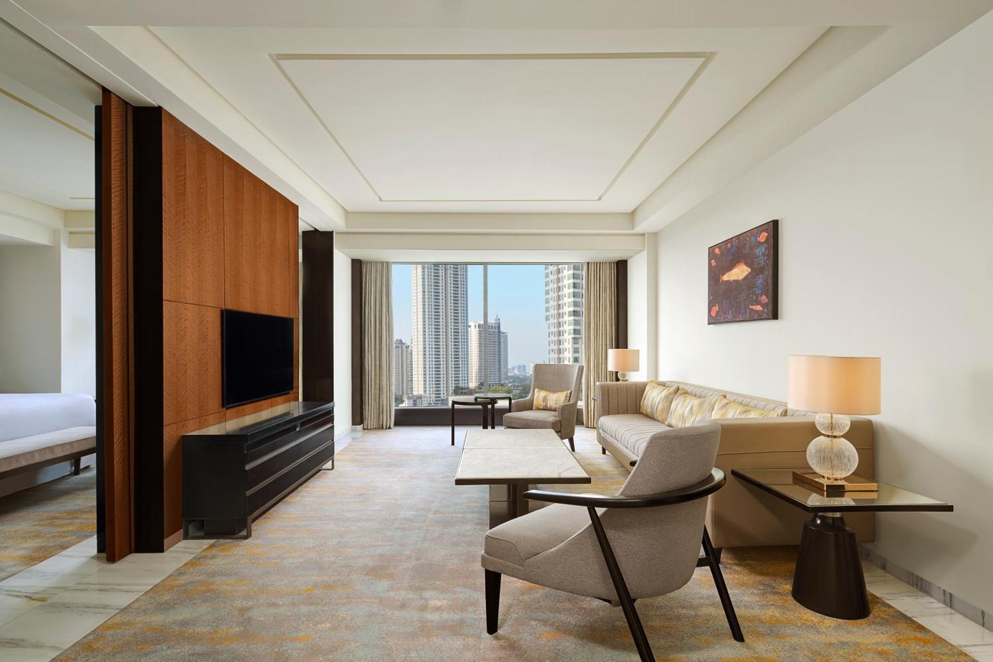 Sheraton Grand Jakarta Gandaria City Hotel Exterior foto